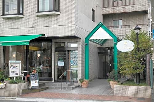 Kishibe Station Hotel