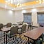 La Quinta Inn & Suites by Wyndham Ponca City