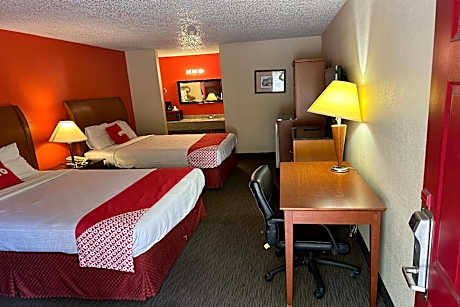 2 Queen Bed