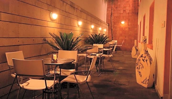 Hotel & Suites Galeria