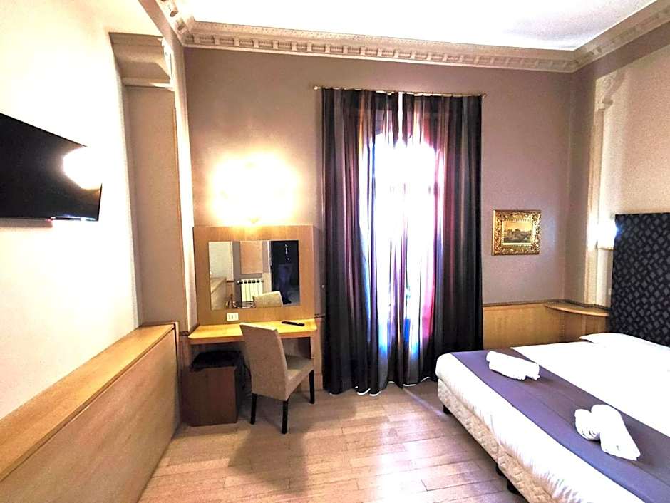 Photo 1 of 14 of Superior 1 Double Bed or 2 Beds