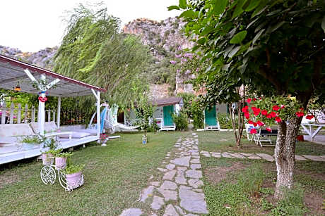 Narcicegi Hotel
