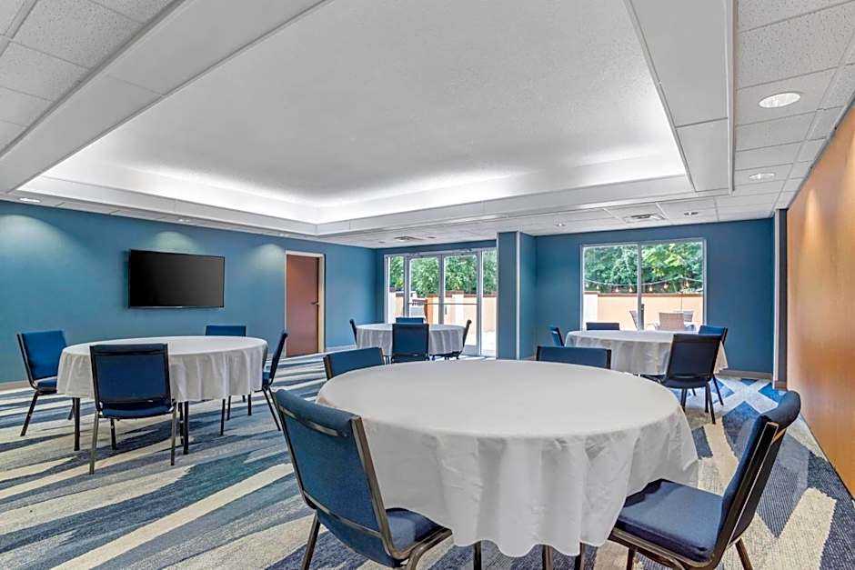 Comfort Suites Gastonia - Charlotte