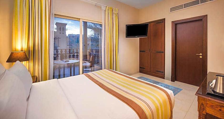 Al Hamra Village Hotel