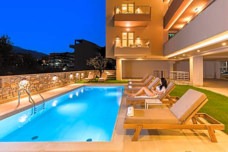 Makris Luxury Rooms