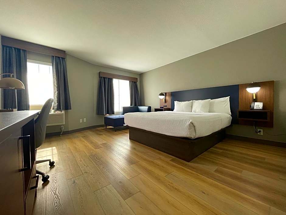 La Quinta Inn & Suites by Wyndham Dallas Dfw Airport North