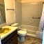 Deluxe Hotel Style Unit (B08)