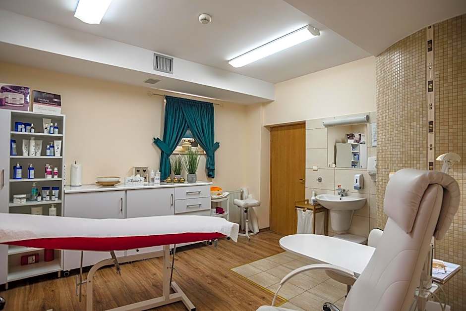 Nowa - Ski SPA Hotel