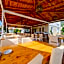 Larimar Suite Hotel