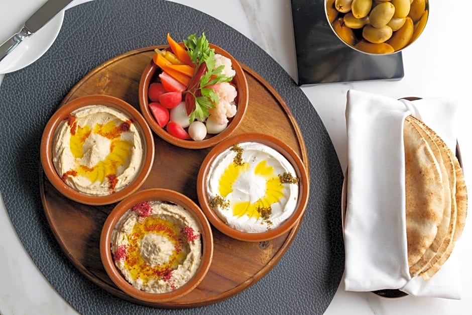 Four Seasons Hotel Riyadh at Kingdom Centre