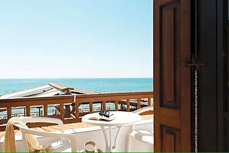Studio with Sea View