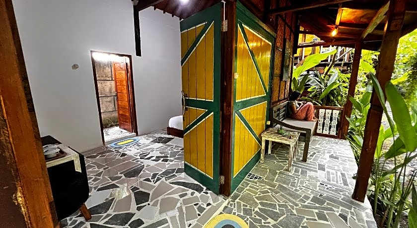 Tahlia's Villa