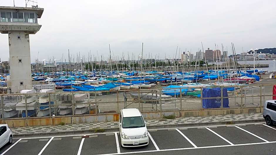 EMS Enoshima クラシックアットホームハウス 寝室は個室 犬もOK