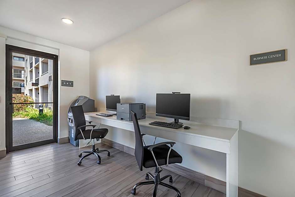 Comfort Inn & Suites Arlington Heights - Buffalo Grove