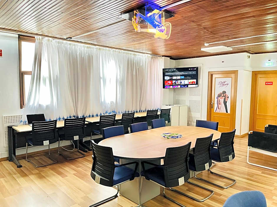 Lagos Central Rock School Hostel ,Algarve