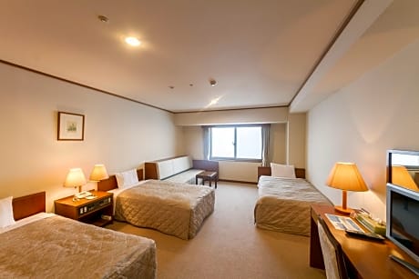 Triple Room with View