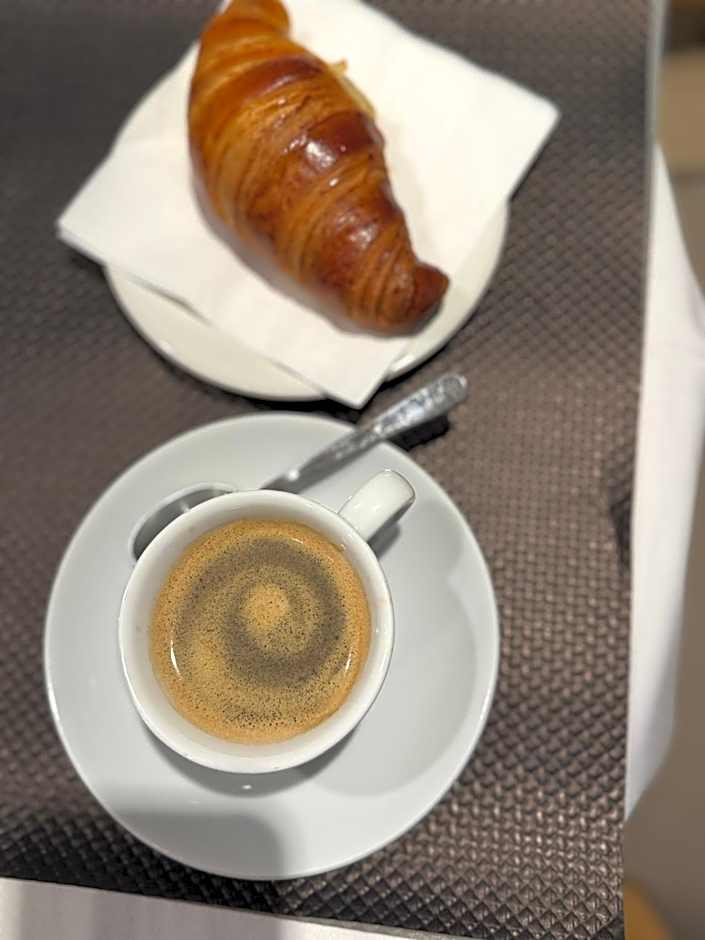 Hotel Central Saint Germain