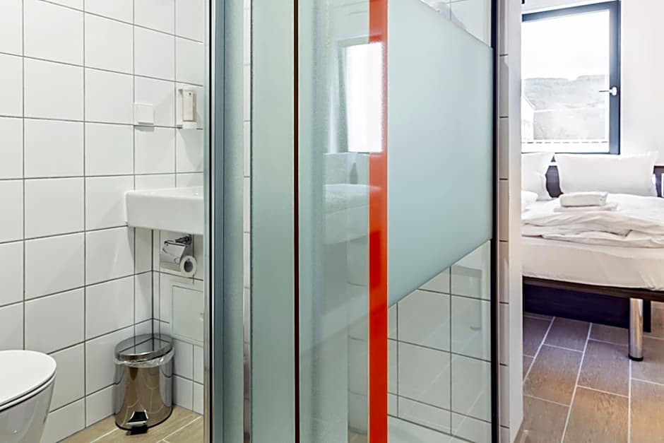 Augustus Hotel Bernkastel - Comfortable Budget Hotel