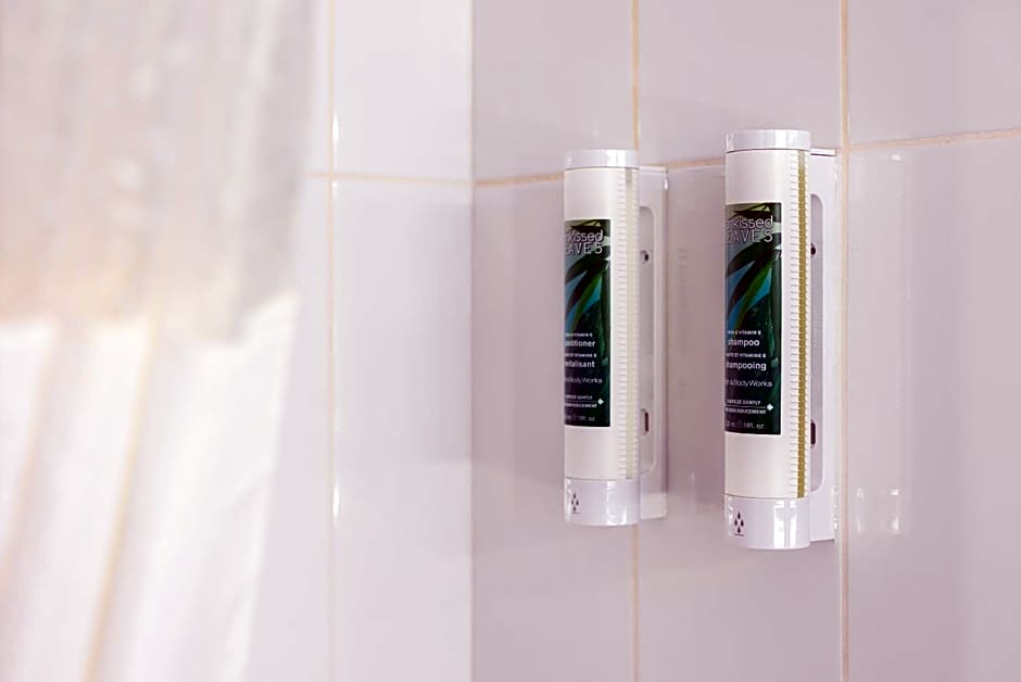 Home Inn & Suites - Swift Current