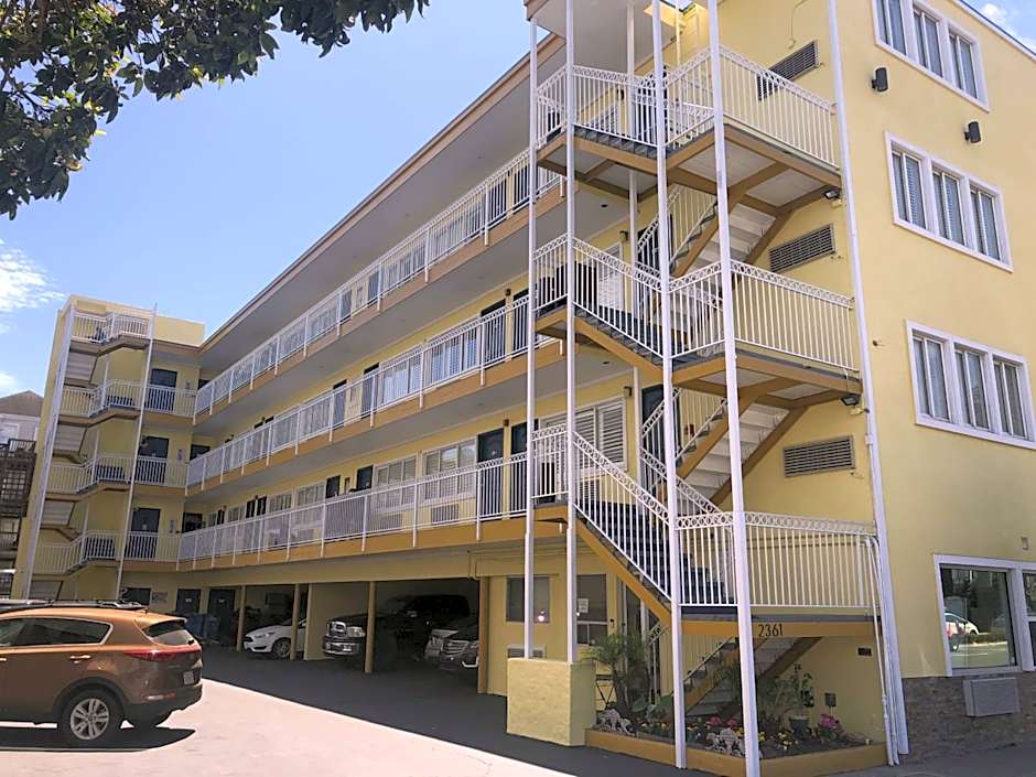 Presidio Parkway Inn