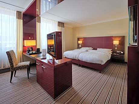 Executive Suite (Junior) (1 Double Bed)