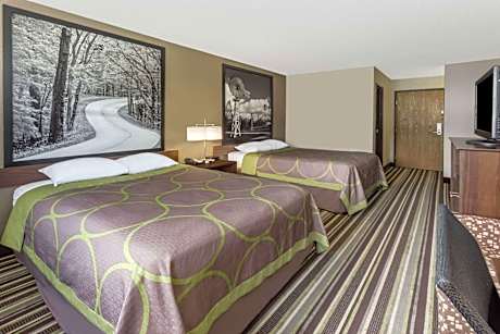 Queen Room with Two Queen Beds - Mobility Access/Non-Smoking