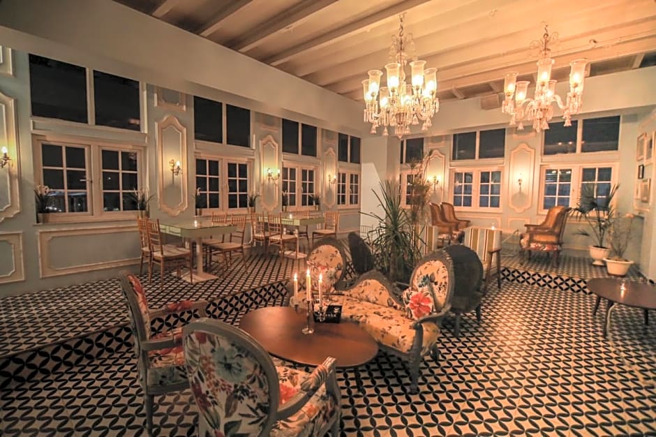 The Travotel Suites Nagpur