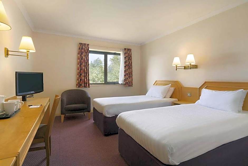 Days Inn Taunton