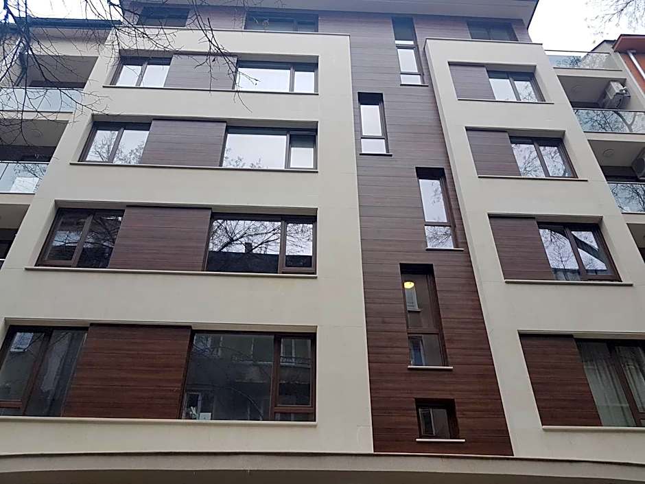Grand Vitosha Apartments