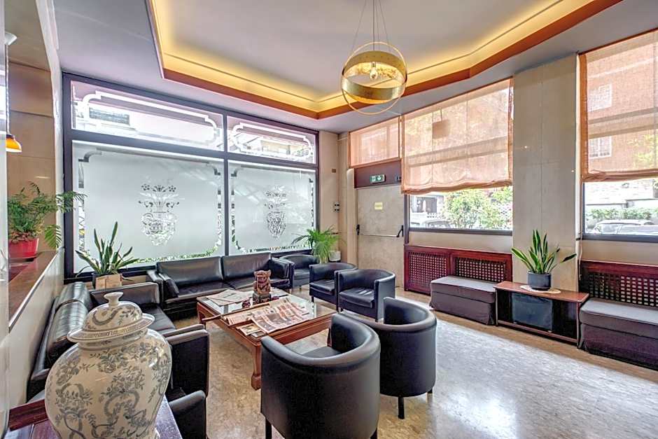 Hotel Pacific