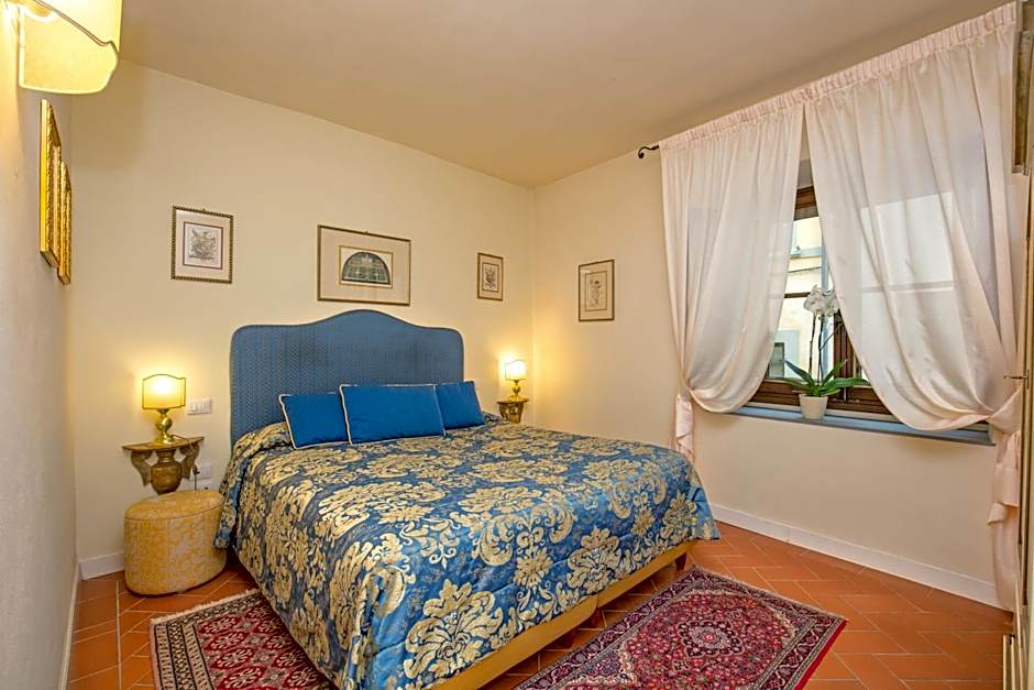 La Casa Del Garbo - Luxury Rooms & Suite