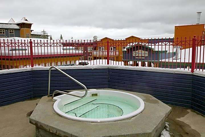 The Vance Creek Hotel & Conference Centre