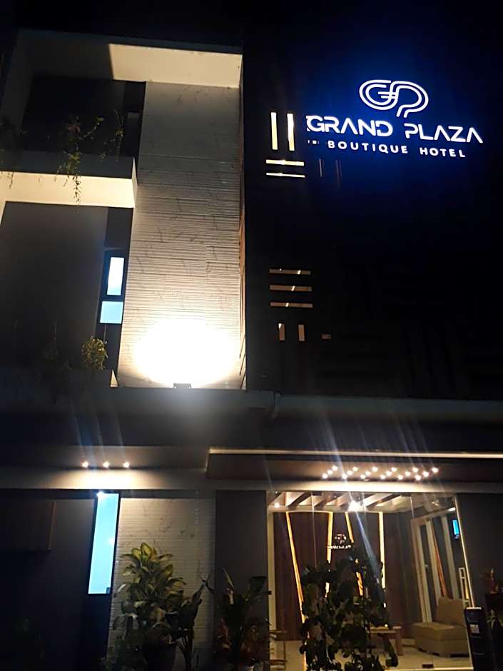 Grand Plaza Boutique Hotel