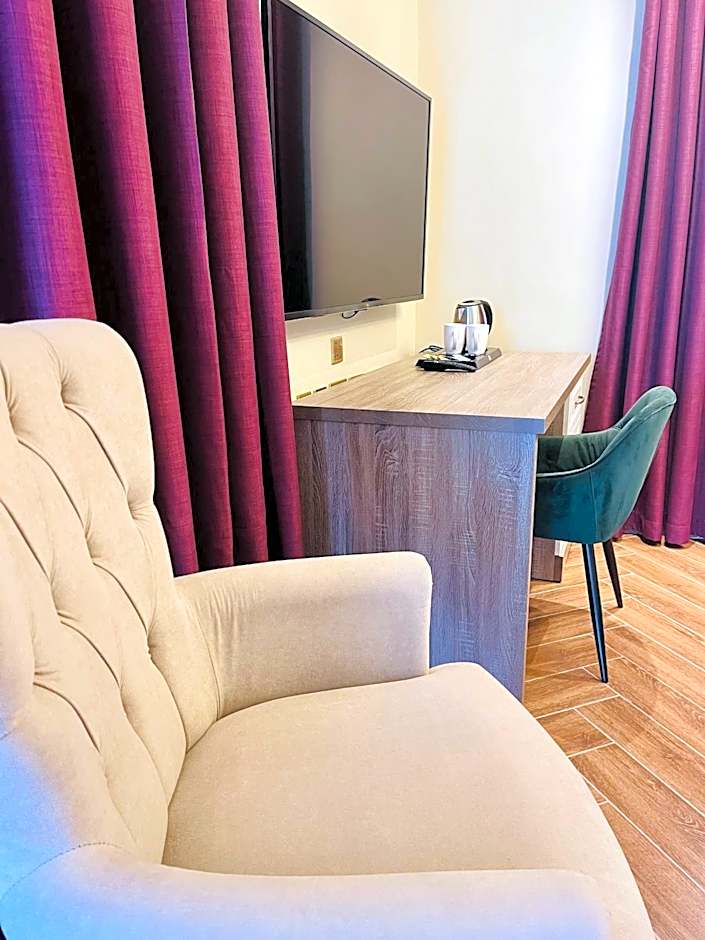 The Red Farm Relais & Spa