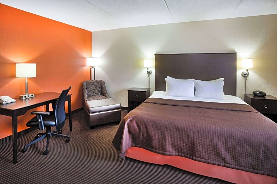 AmericInn by Wyndham Plover Stevens Point