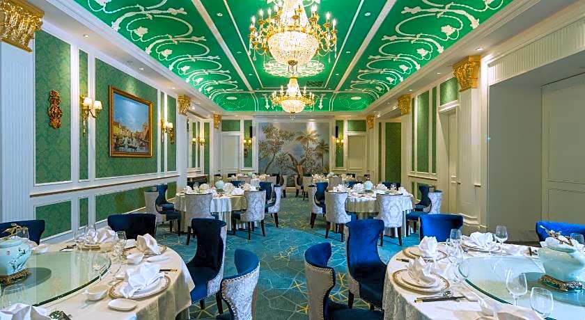 Howard Johnson Plaza by Wyndham Ningbo