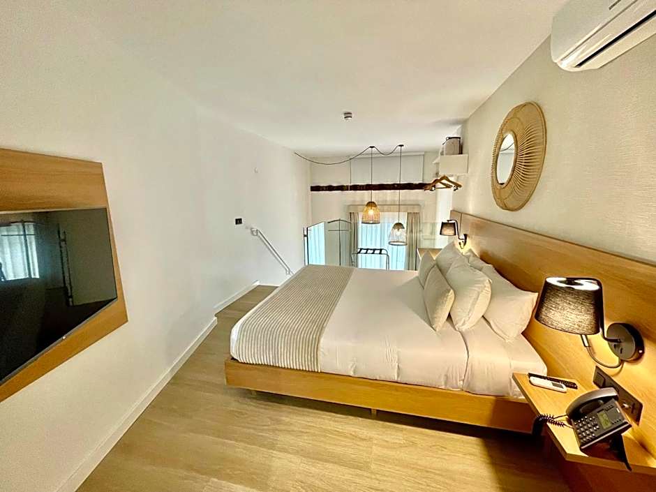 Hotel Emblemático Hi Suites