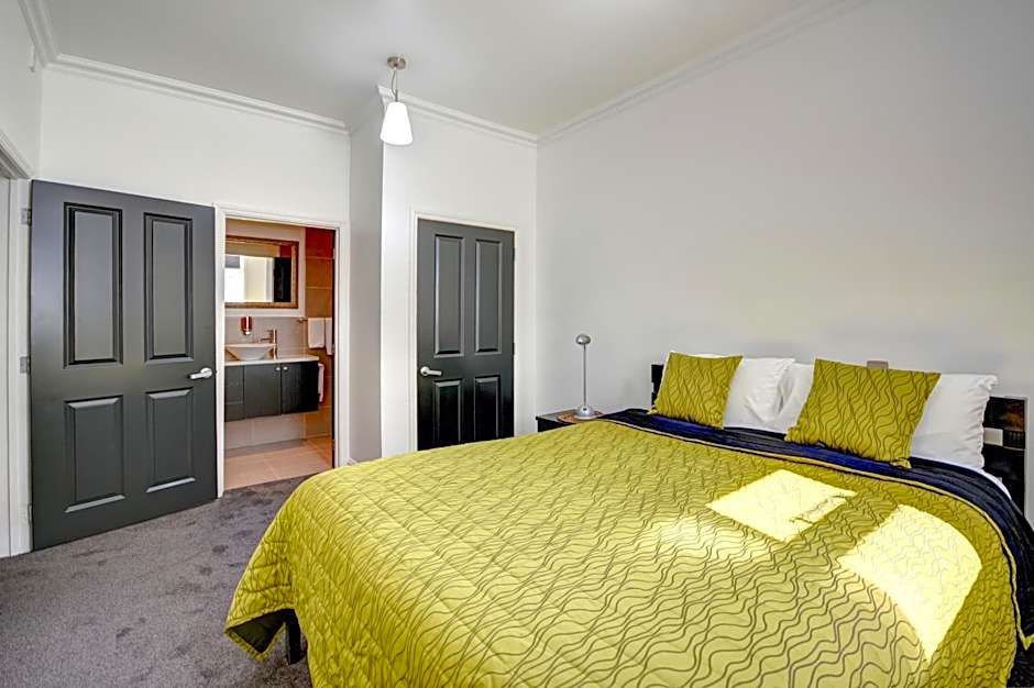 Chapel Apartments