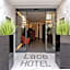 Lace Hotel