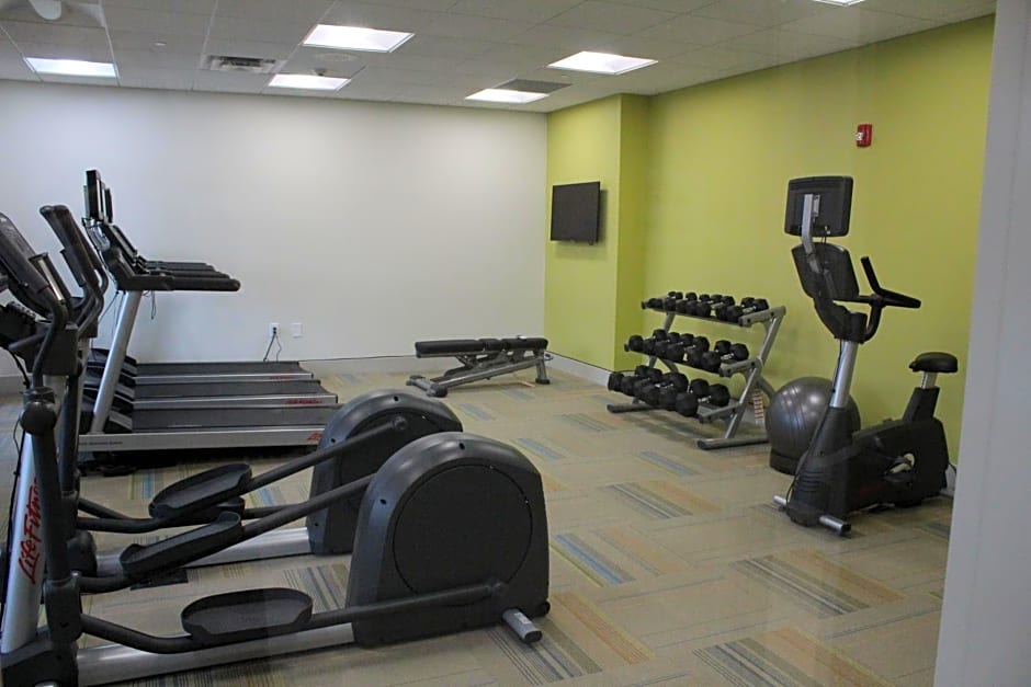 Holiday Inn Express & Suites - Milledgeville, an IHG Hotel