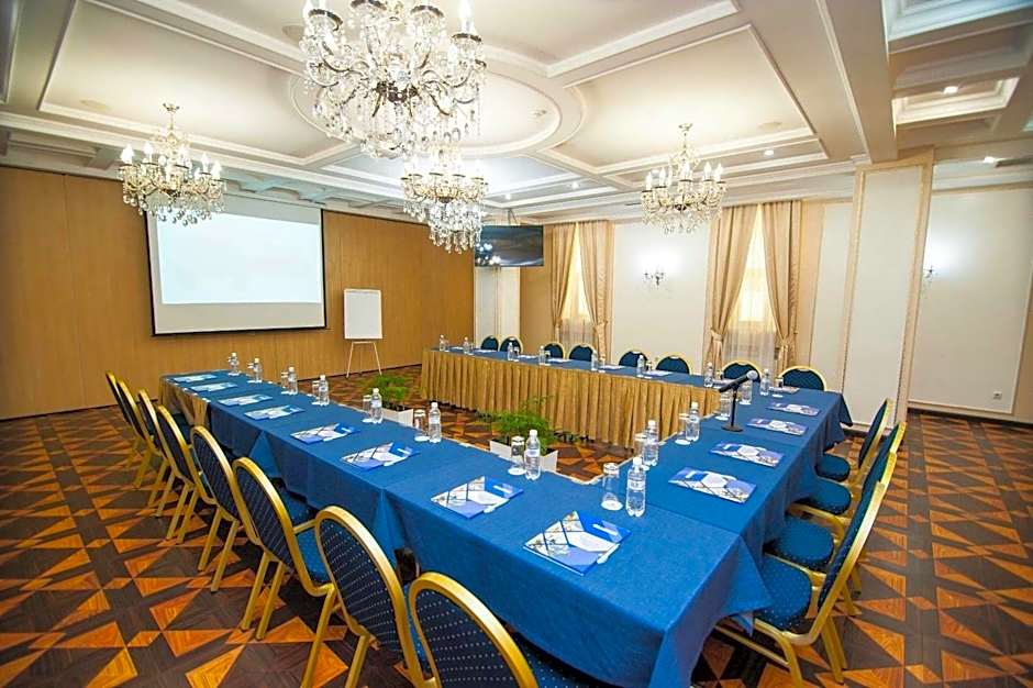 Kazzhol Hotel Astana
