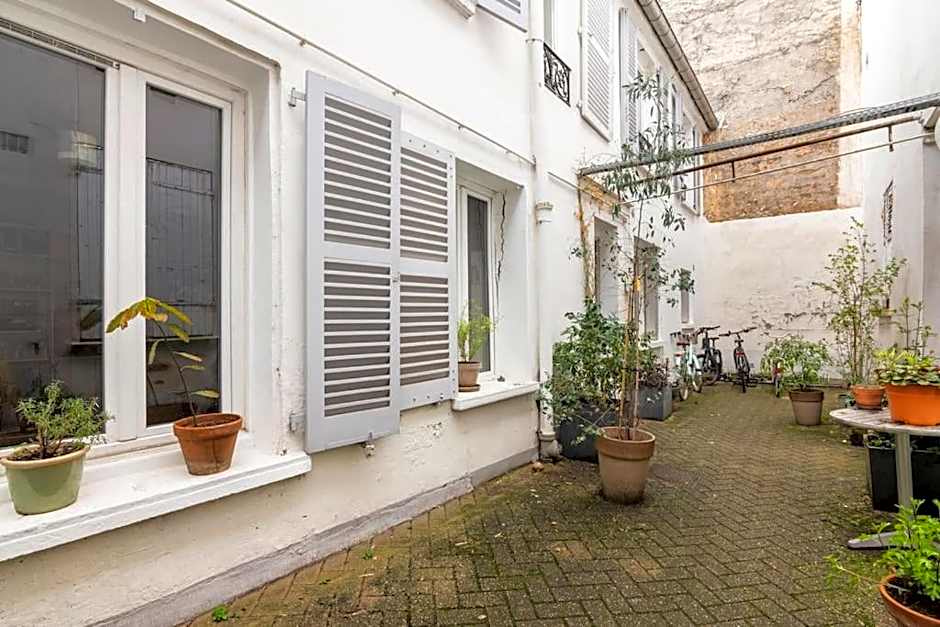 Country home in Paris