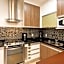 Comfortable 3 Bedrooms: Side Sea View
