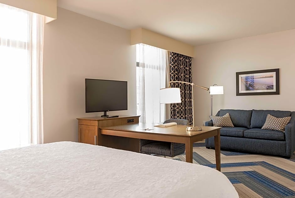 Hampton Inn By Hilton & Suites La Crosse/Downtown, WI