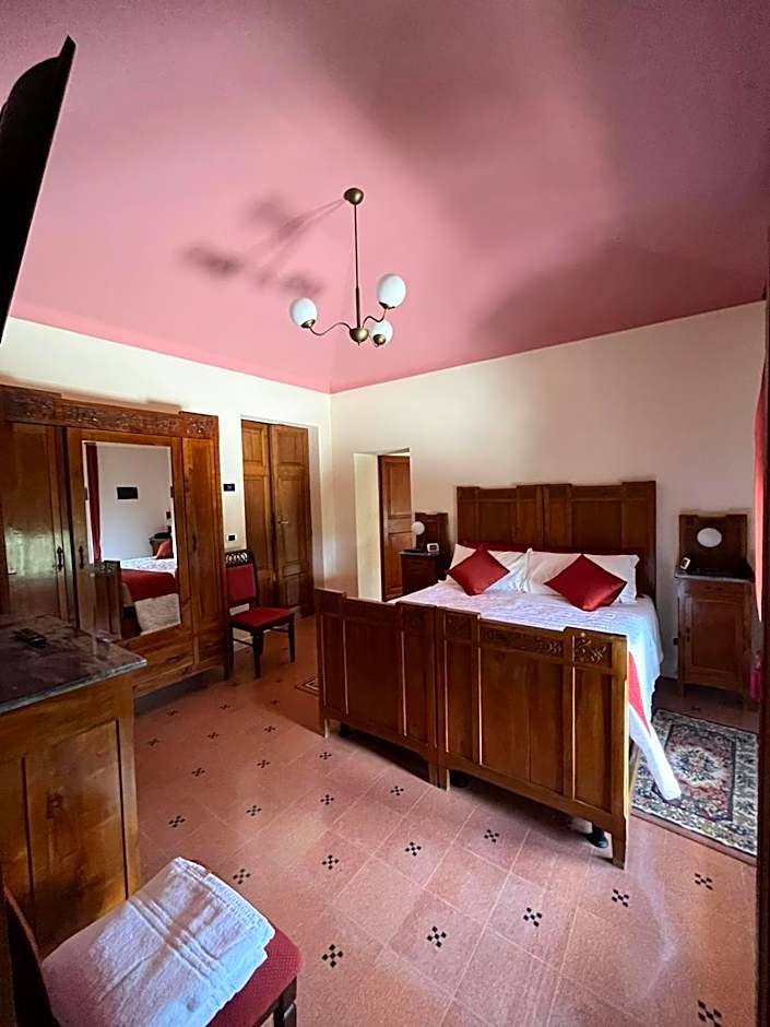 Villa Labor