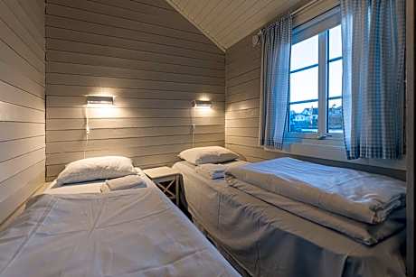 1-Bedroom + Open Loft- Standard Rorbu Cabin
