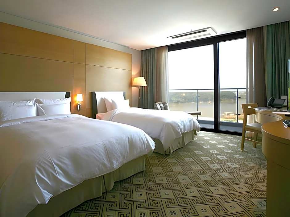 Sun Valley Hotel