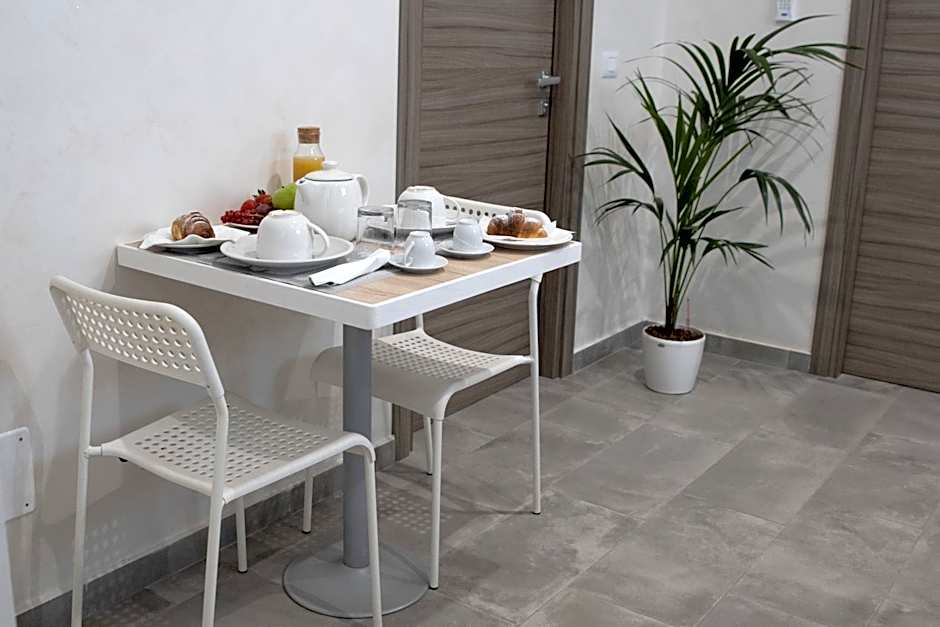 Le Mirage boutique II