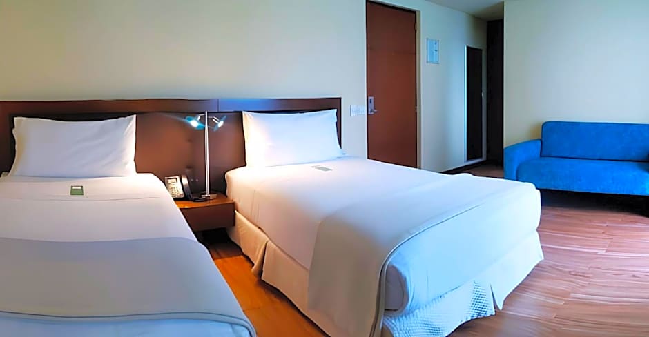 Blue Suites Hotel