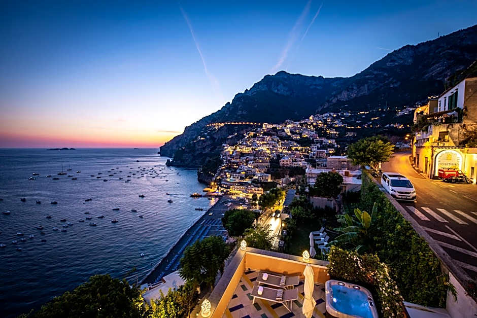 Hotel Eden Roc Suites